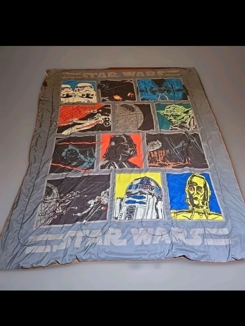 Vintage 70's- 80's Star Wars Gray Comforter with Multi-Color Character Panels